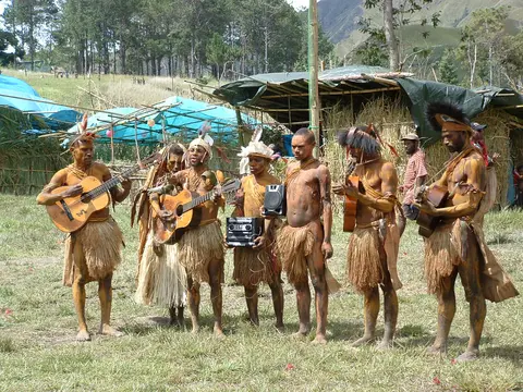 2004 Indepence Day music group