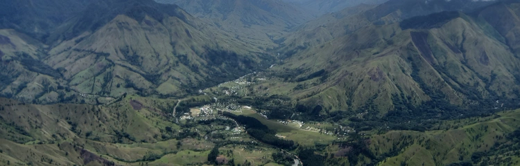 Menyamya valley from the north